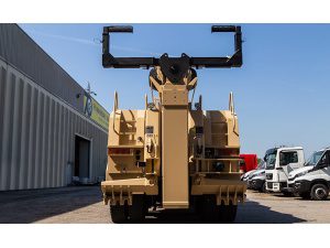 HDR 200 Militärisches Rettungsfahrzeug - Bild 4