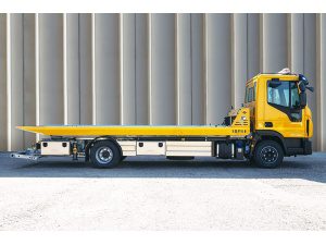 Camion de dépannage 12 tonnes avec flèche de grue centrale Slide 4 Isoli