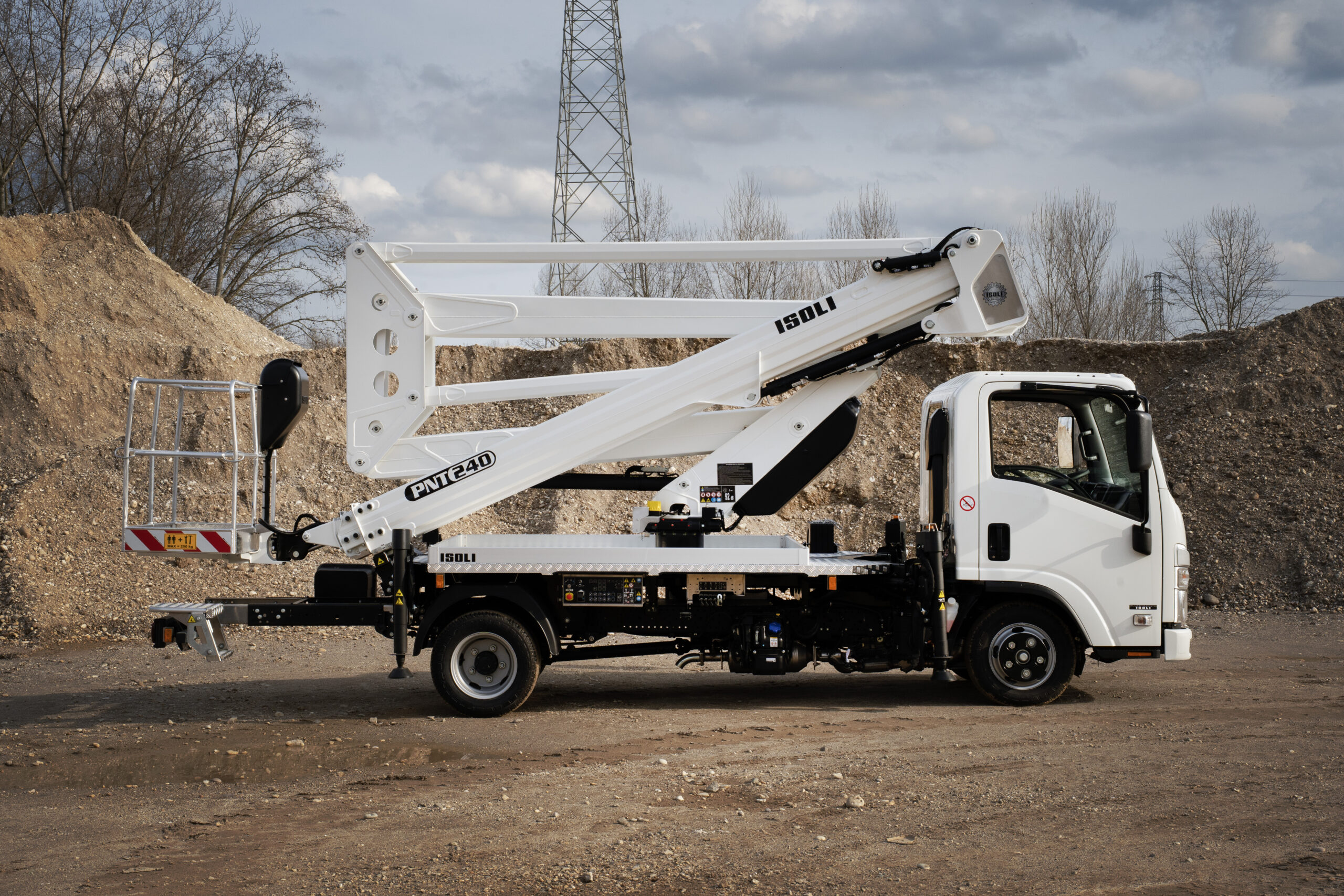 articulated platform on isuzu